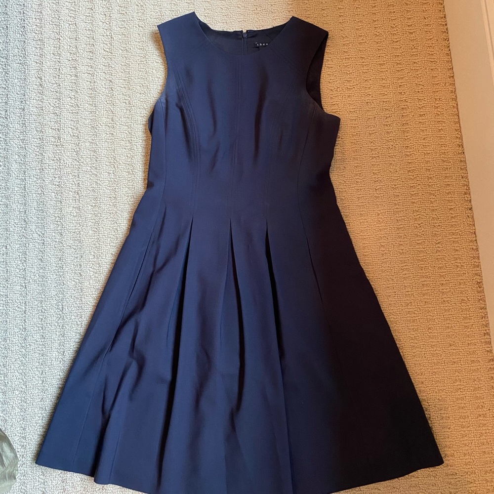 Theory Navy Blue sleeveless pleated dress